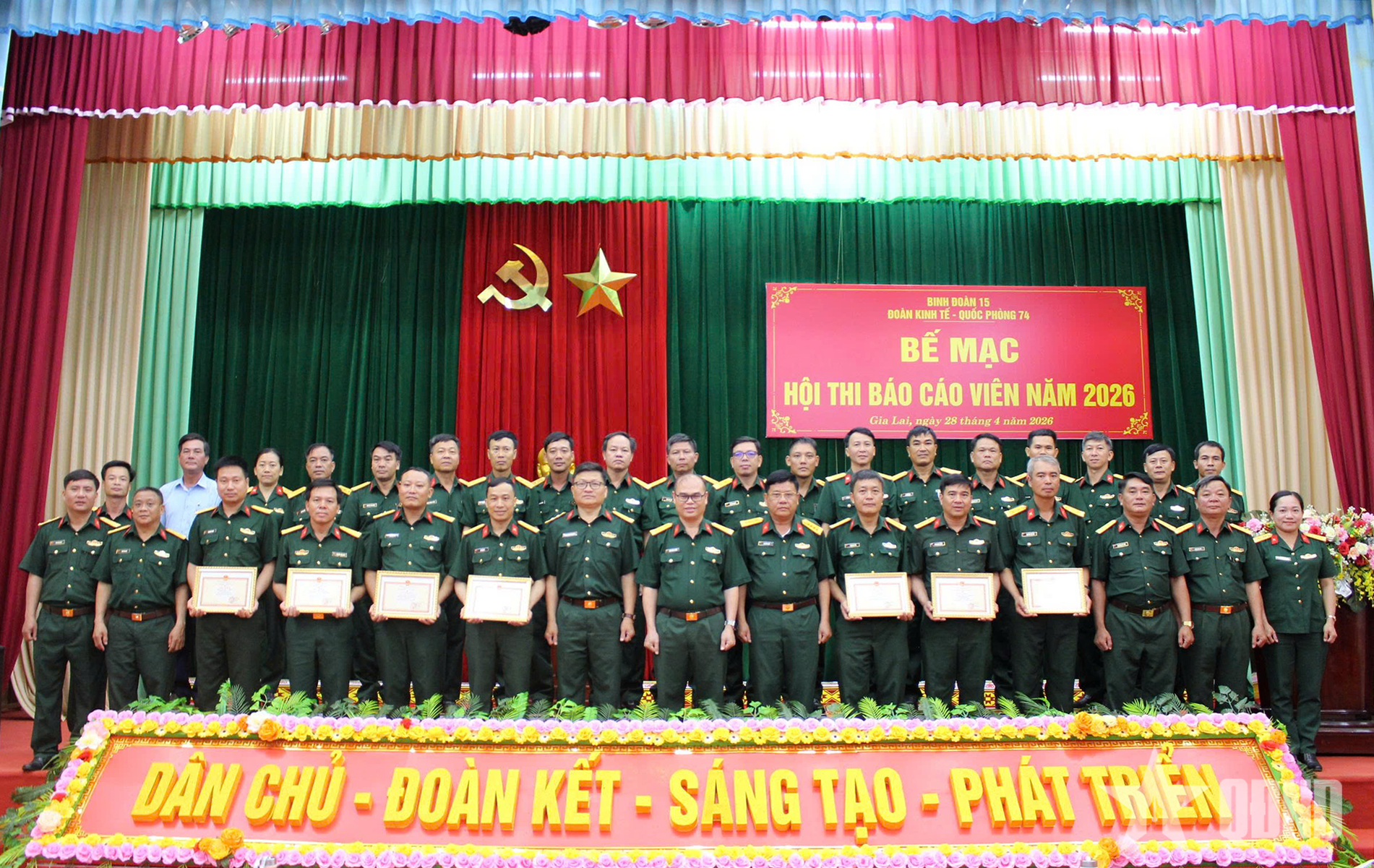 Đoàn Kinh tế - Quốc phòng 74: Đổi mới, nâng cao chất lượng công tác báo cáo viên